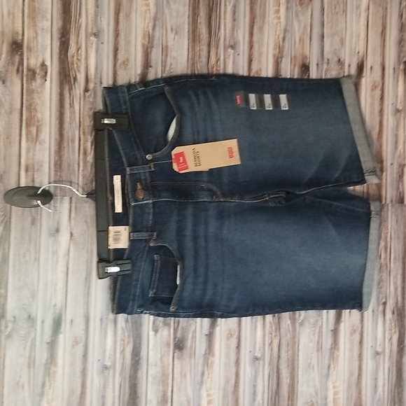 Levi's Pants - Levi bermuda jean shorts NWT
